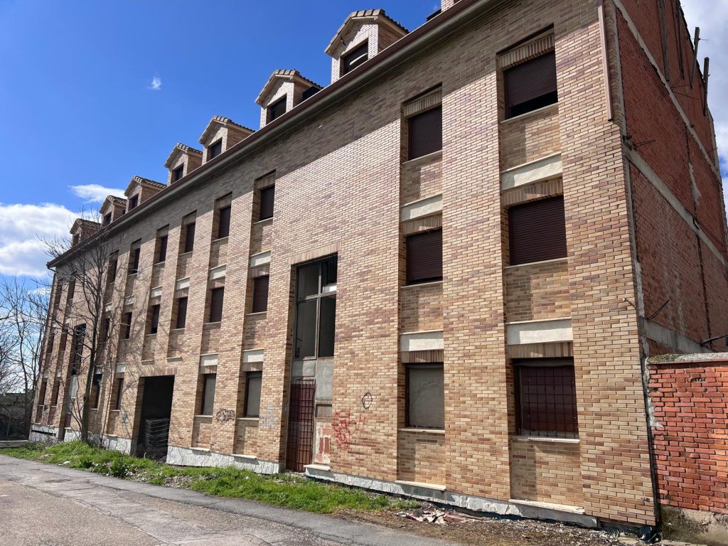 Pisos en Torrelaguna – Madrid 5b78b104 c7ad 4abf 84ca 96cef6b12b06 1024x768